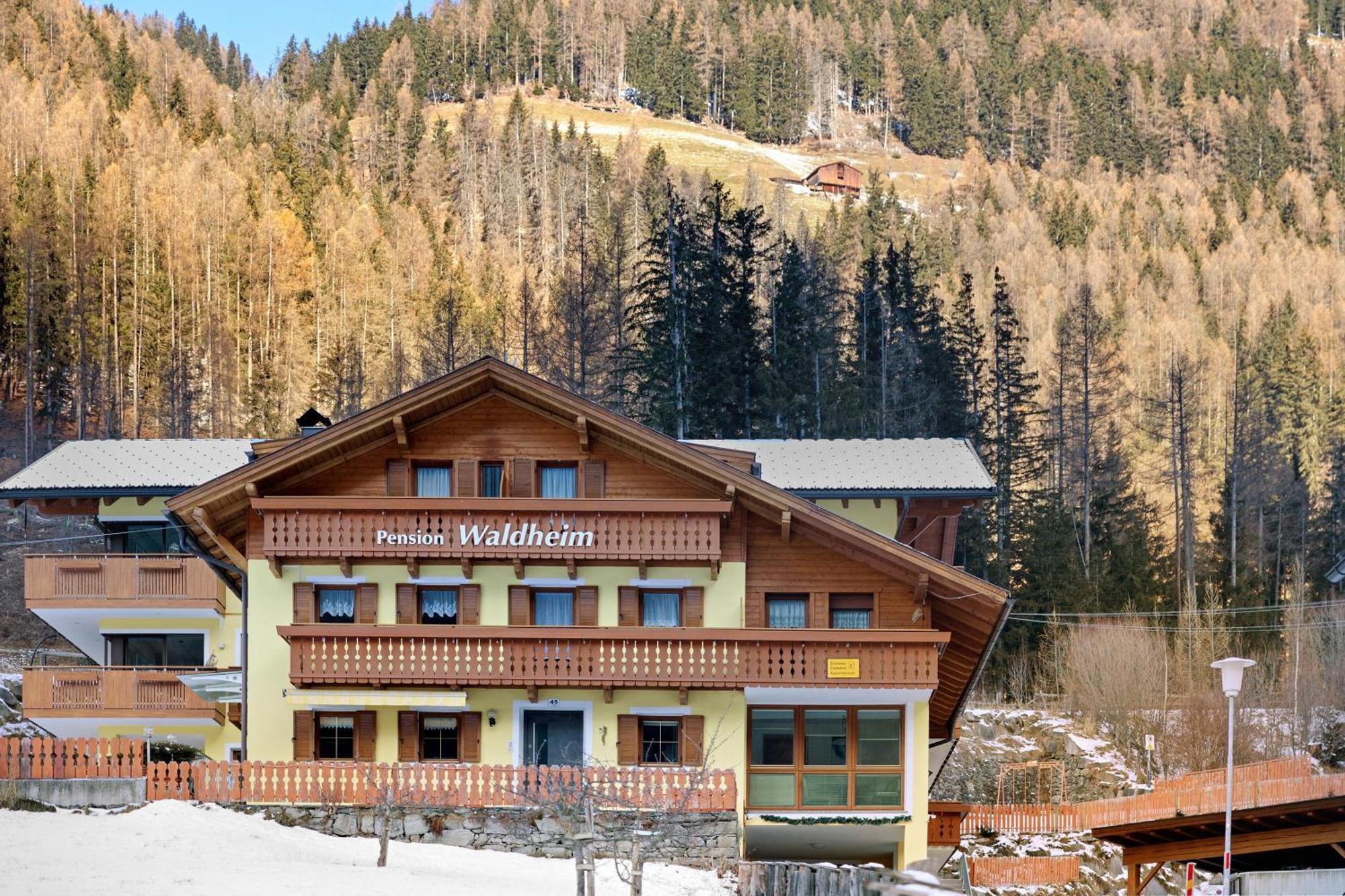 Pension Waldheim Apartments San Giacomo in Valle Aurina Esterno foto